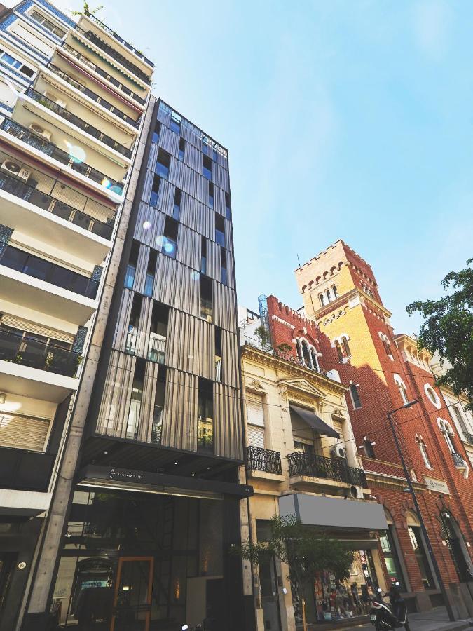 Aq Tailored Suites Buenos Aires Kültér fotó The new and old buildings of the Melbourne Museum